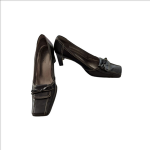 Women's Franco Sarto Black Leather Heels with White Stitching Size 6.5